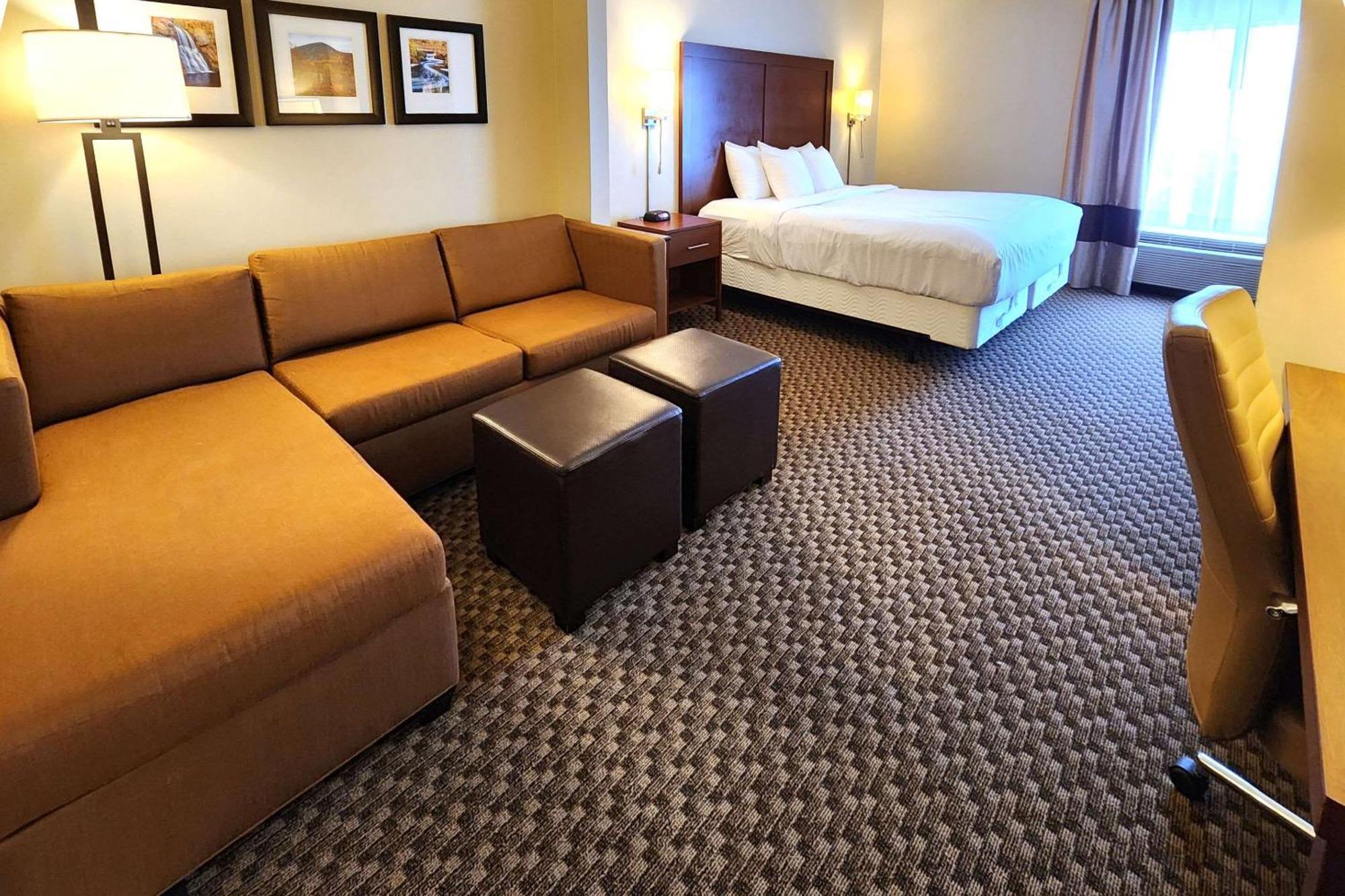 Comfort Inn & Suites Mount Pocono Exterior foto